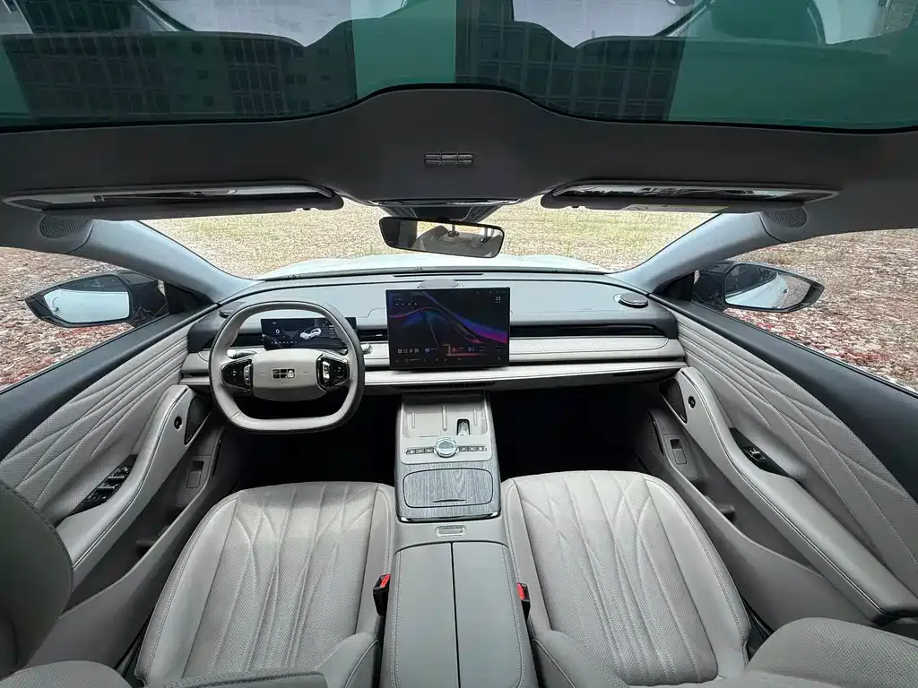 Geely Galaxy Xingyao 8 2025 из CN, фото 2
