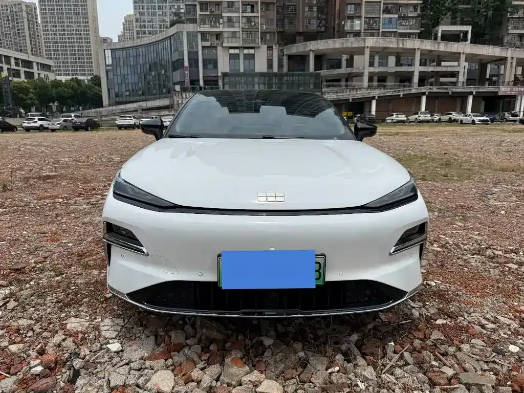 Geely Galaxy Xingyao 8 2025 из CN, фото 6