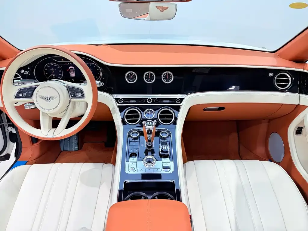 Bentley Continental — фото 10
