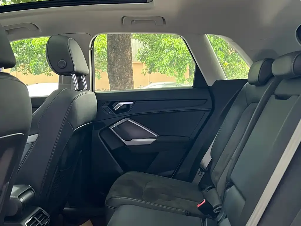 Audi Q3 2022 из CN, фото 7