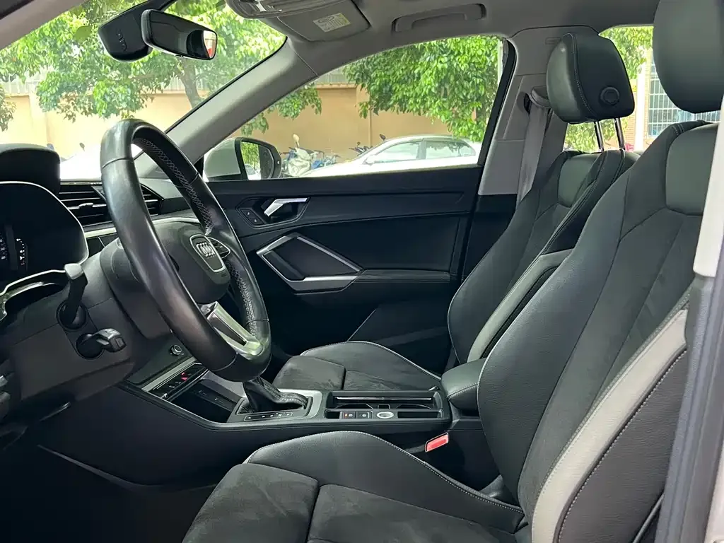 Audi Q3 2022 из CN, фото 9