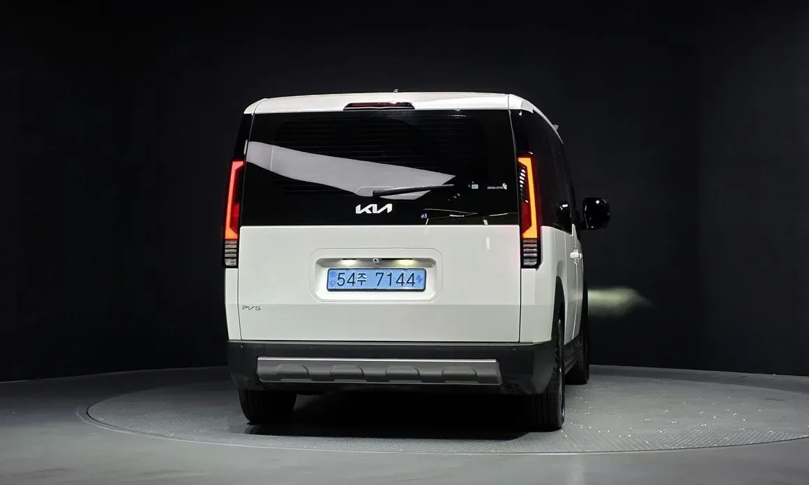 Kia PV5 — фото 7