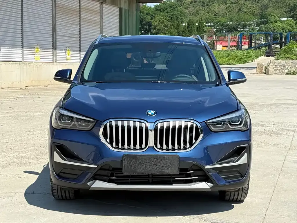 BMW X1 — фото 3