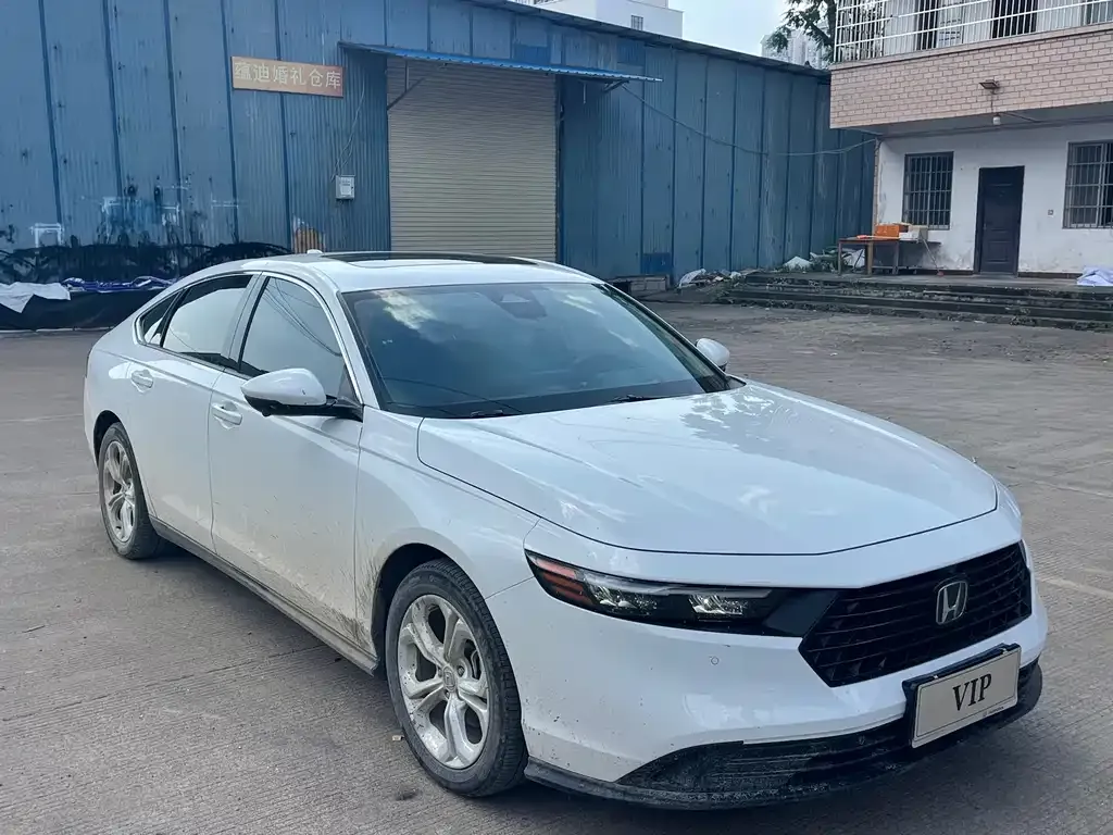Honda Accord — фото 6