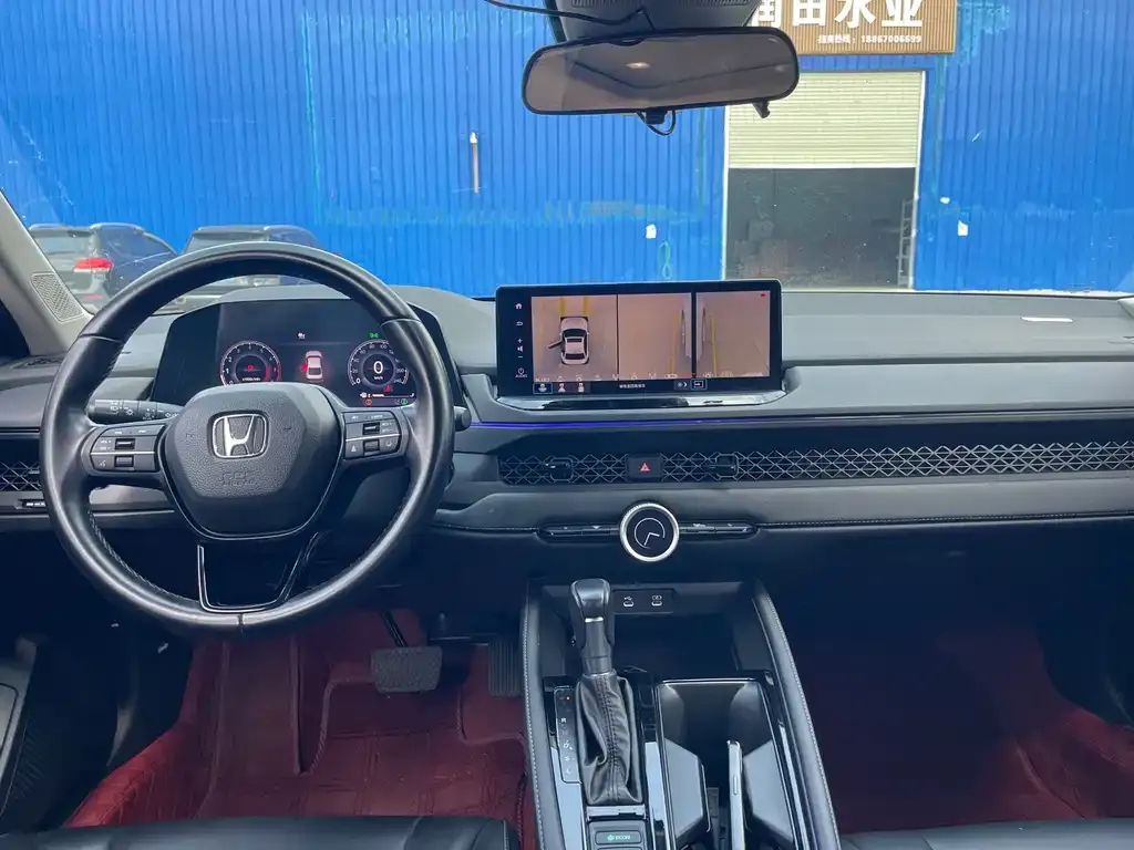 Honda Accord — фото 8