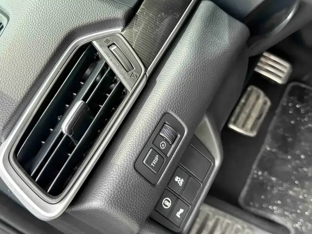 Honda Accord — фото 6