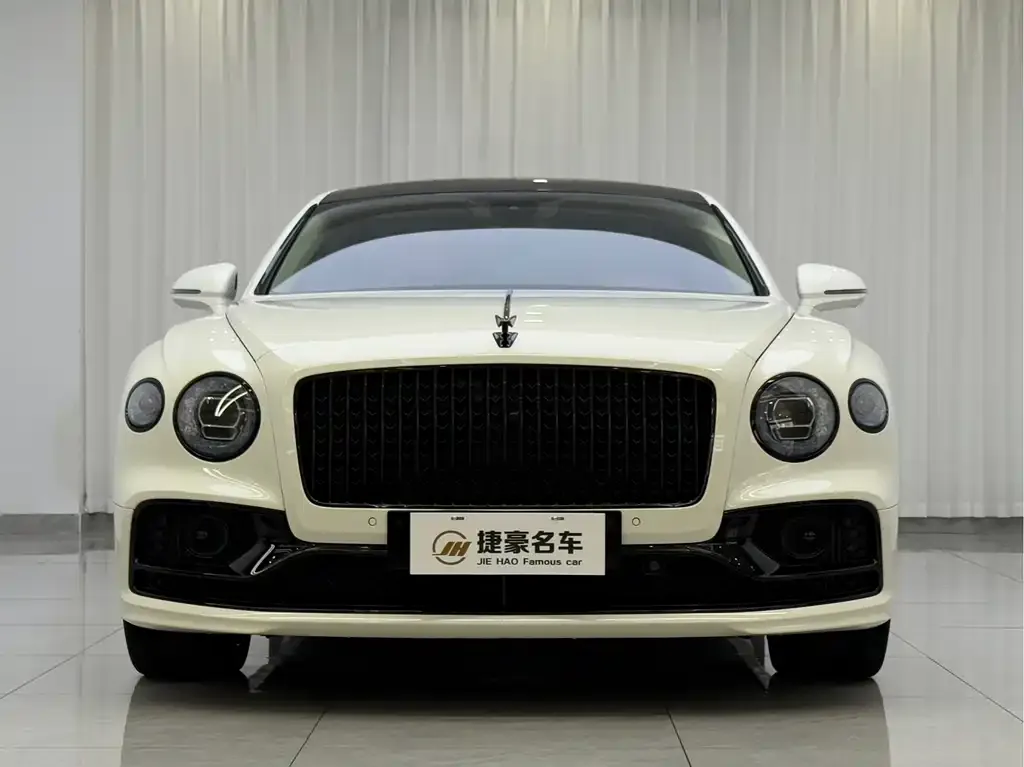 Bentley Flying Spur — фото 2