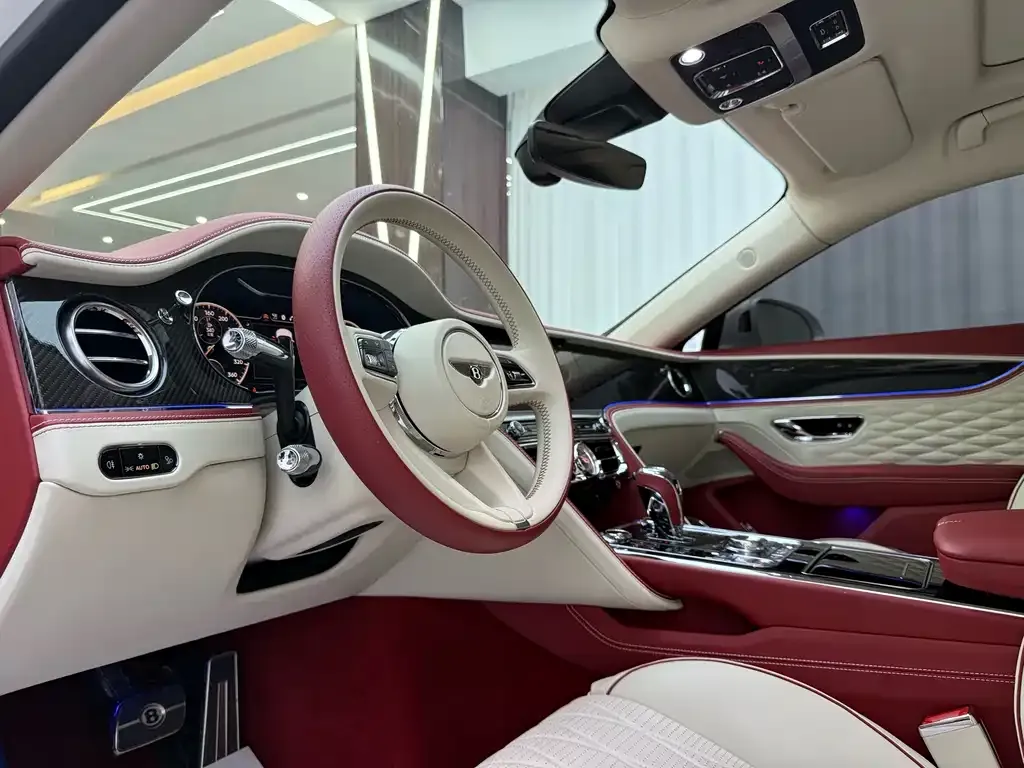 Bentley Flying Spur — фото 8
