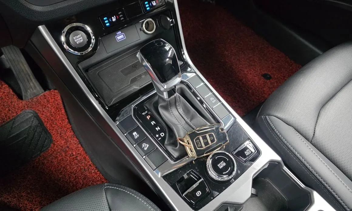 KG Mobility (Ssangyong) KORANDO 2024 из KR, фото 10