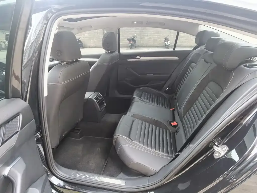 Volkswagen Magotan 2022 из CN, фото 3