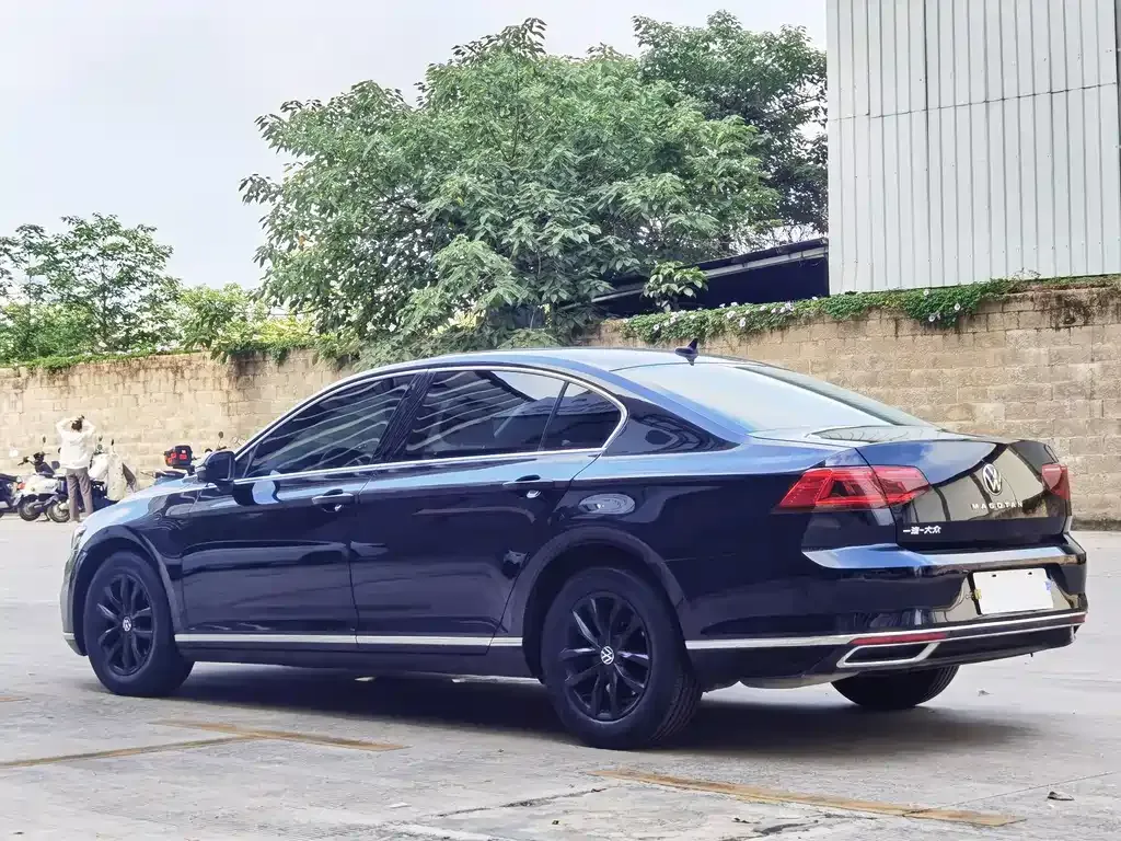 Volkswagen Magotan 2022 из CN, фото 10
