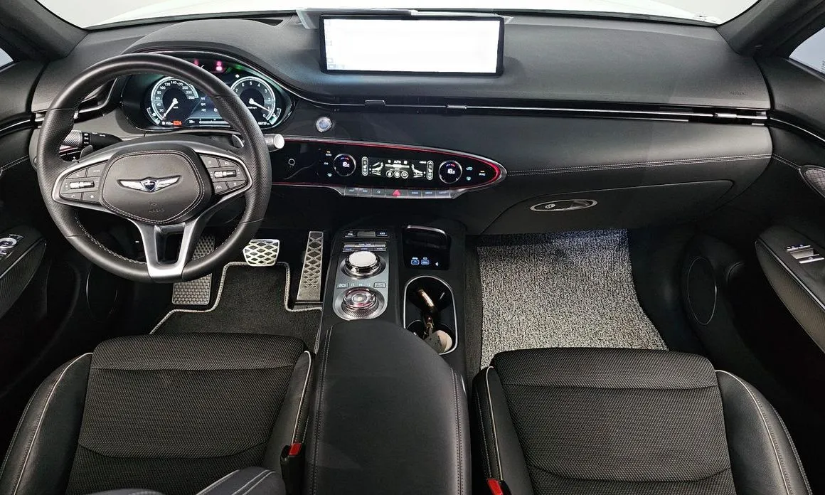 Genesis GV70 — фото 10