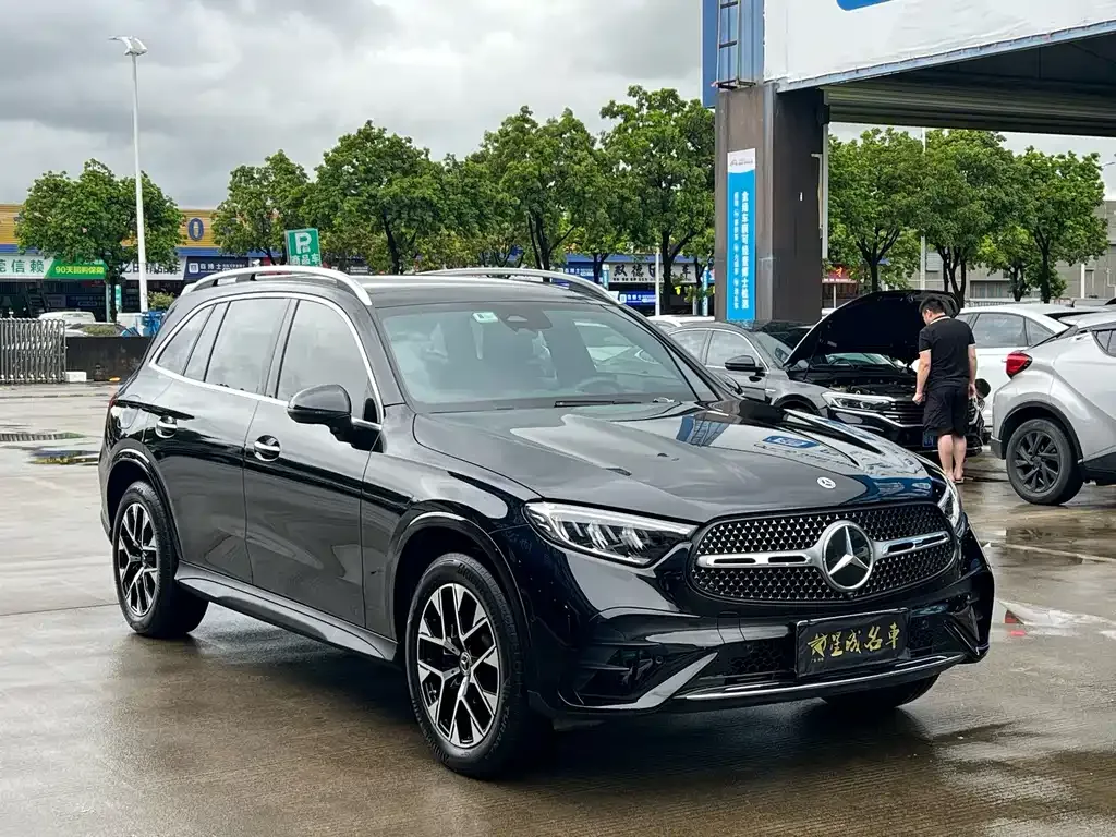 Mercedes-Benz GLC — фото 10