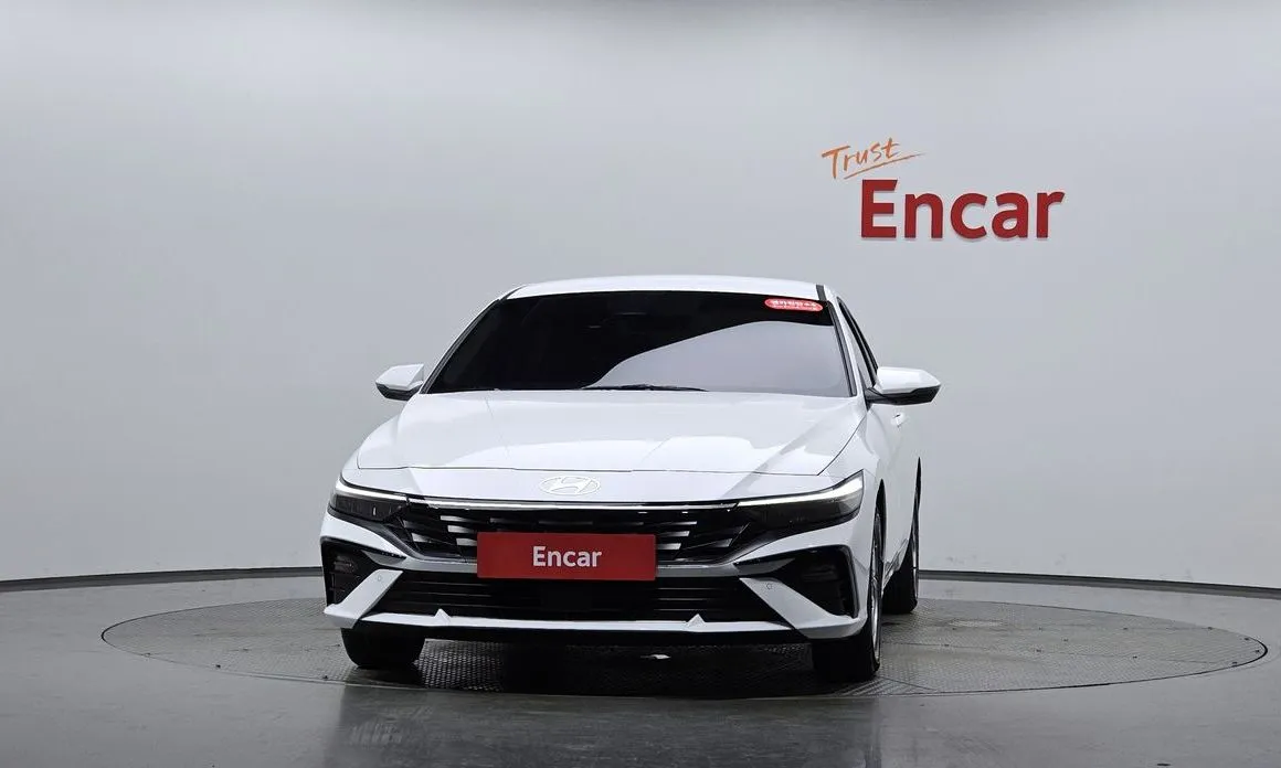 Hyundai AVANTE — фото 3