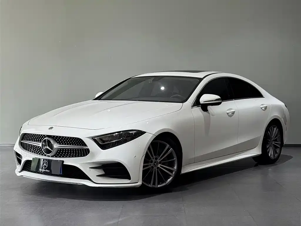 Mercedes-Benz CLS — фото 1