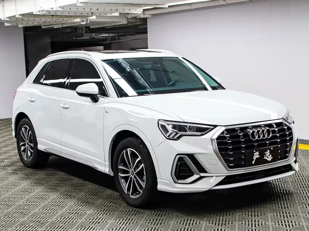 Audi Q3 — фото 9