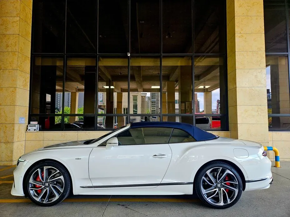 Bentley Continental — фото 7