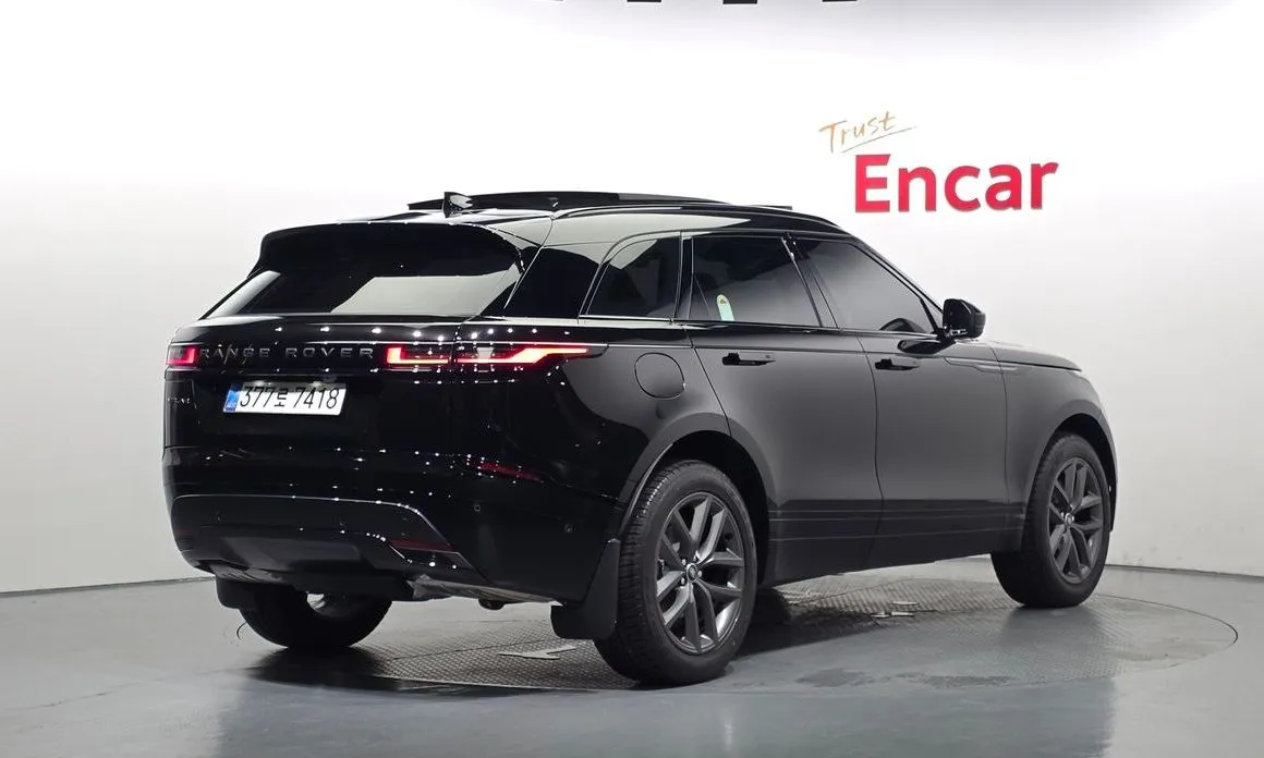 Land Rover Range Rover Velar — фото 2