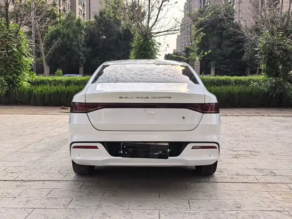 BYD Qin PLUS — фото 7