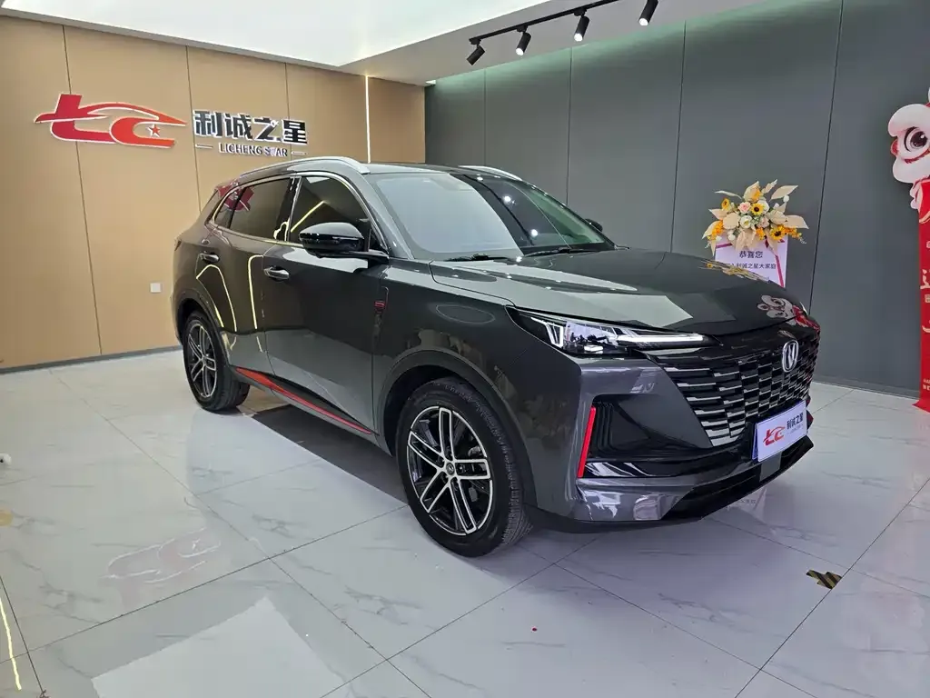 Changan CS55PLUS — фото 2