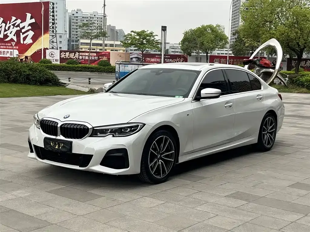 BMW 3 Series — фото 1