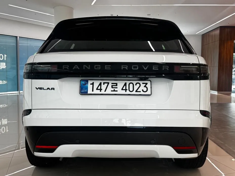 Land Rover Range Rover Velar 2026 из KR, фото 2