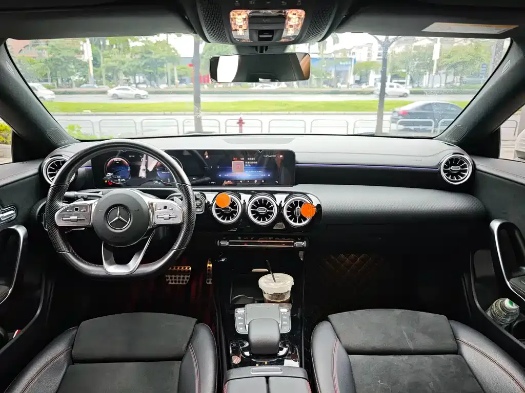 Mercedes-Benz CLA (Import) — фото 10