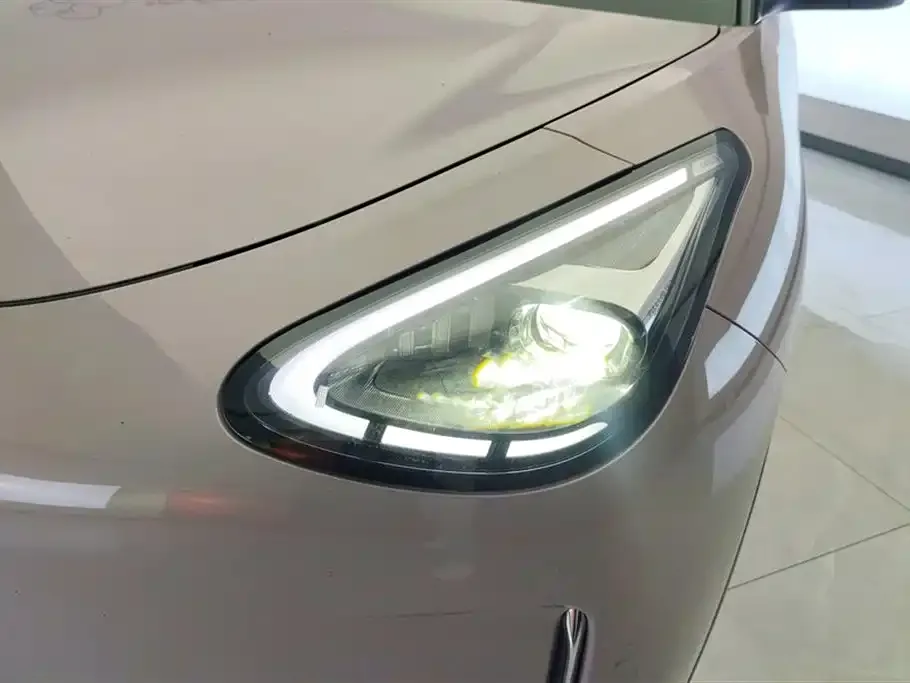 Geely Starburst — фото 10
