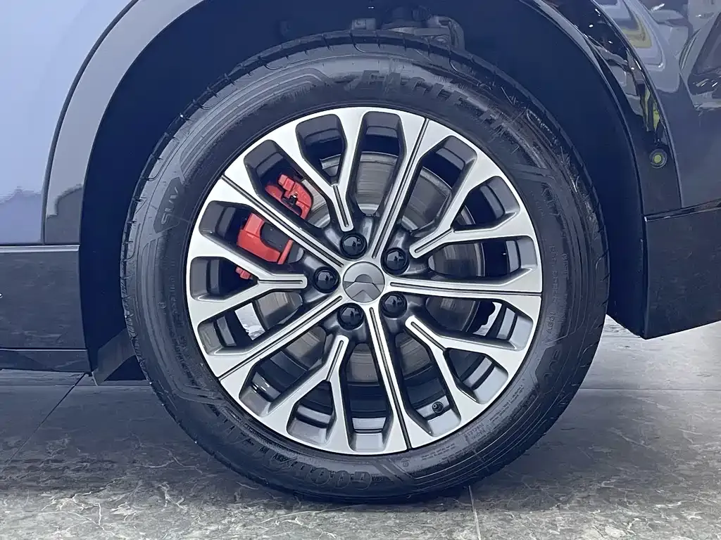 NIO EC6 — фото 4