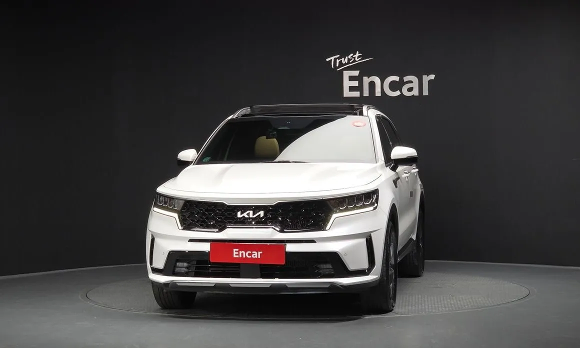 Kia Sorento — фото 5