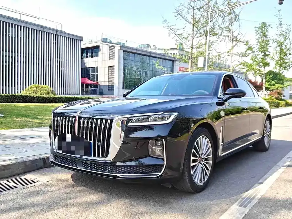 Hongqi H9 — фото 1
