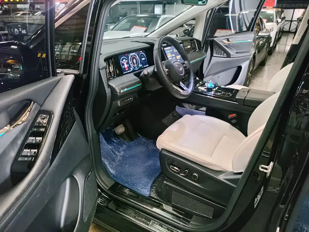 GAC Motor Trumpchi E9 — фото 9