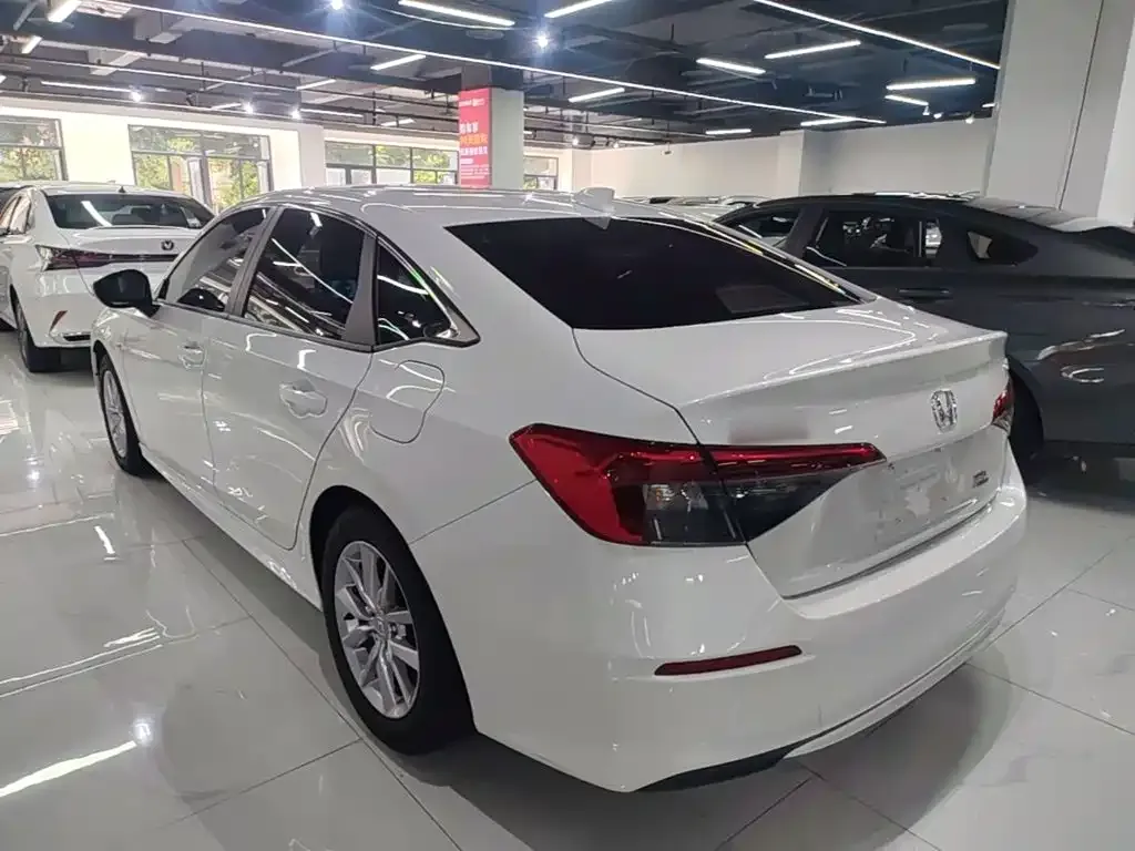 Honda Civic 2024 из CN, фото 10