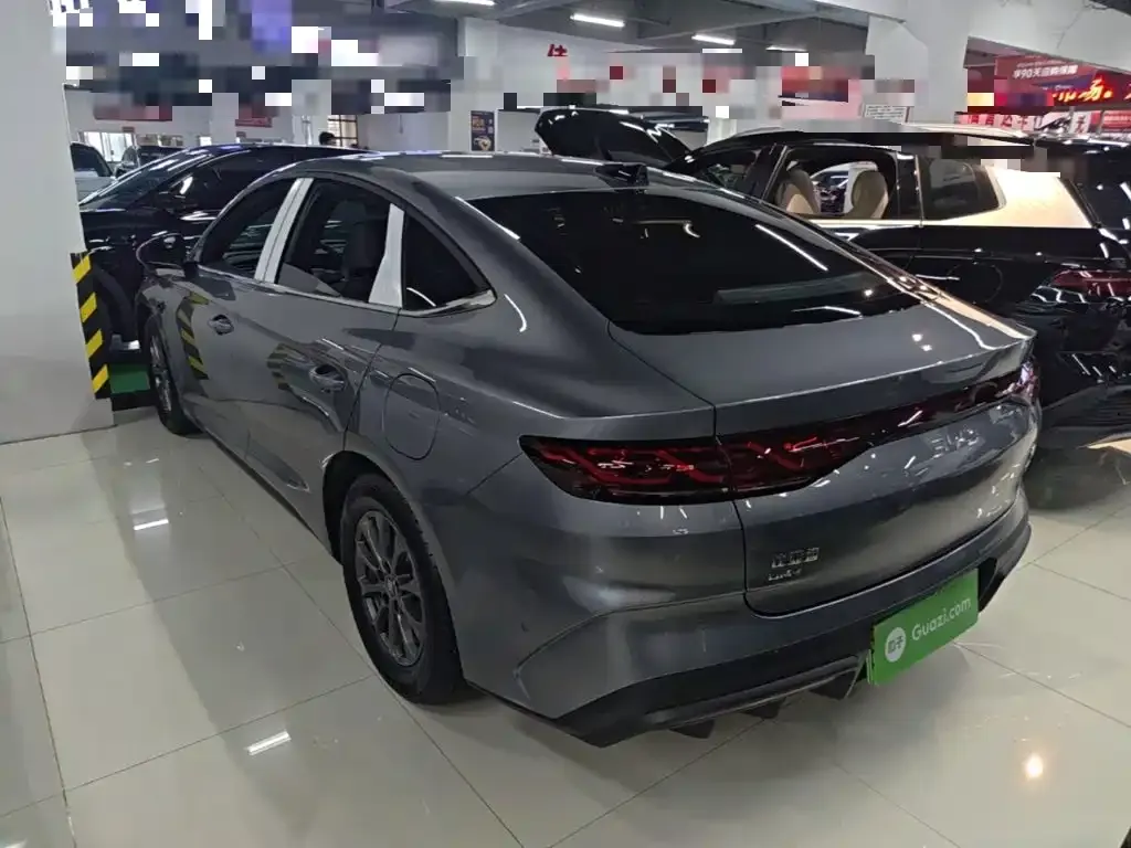 BYD Qin L — фото 10
