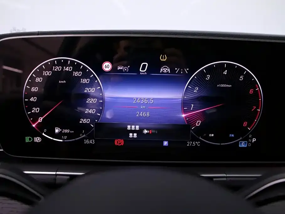 Mercedes-Benz GLS — фото 4
