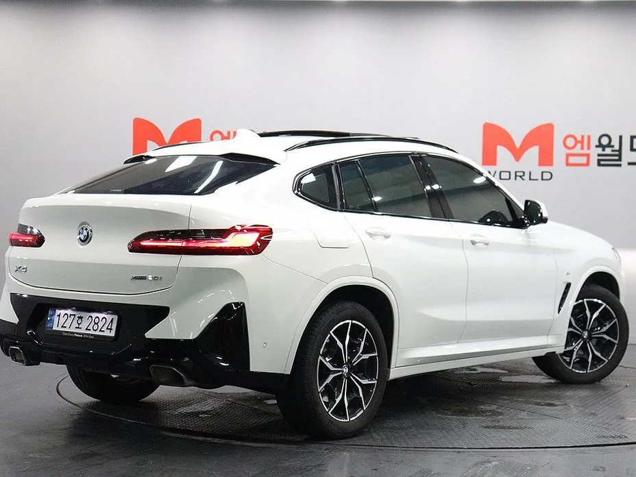 BMW X4 — фото 9