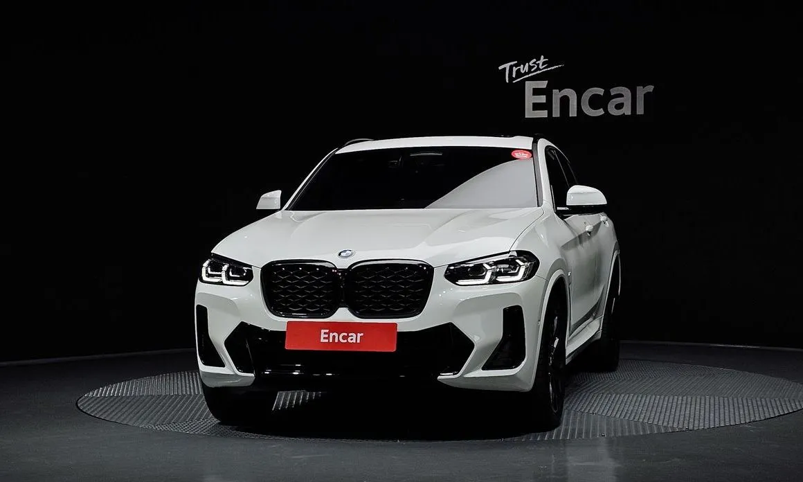BMW X4 2025 из KR, фото 3