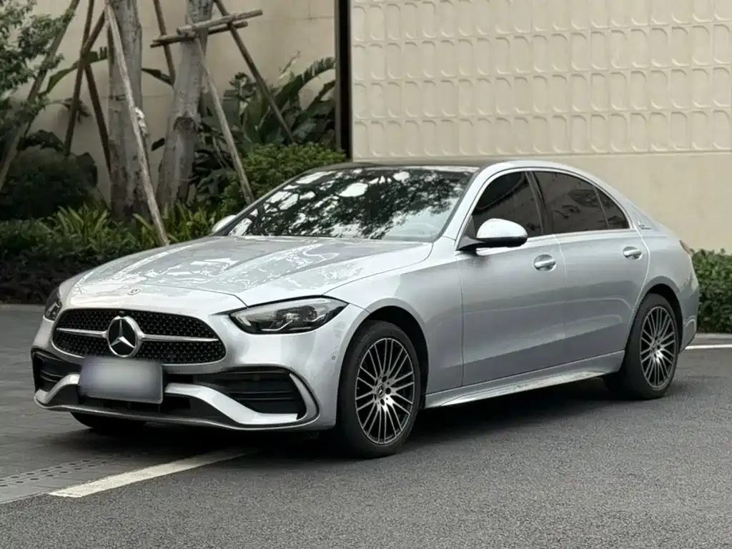 Mercedes-Benz C-Class — фото 1