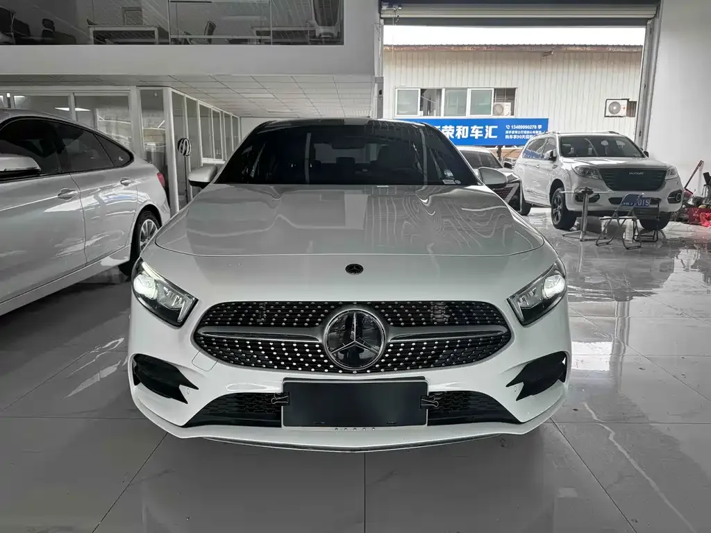 Mercedes-Benz A-Class — фото 7