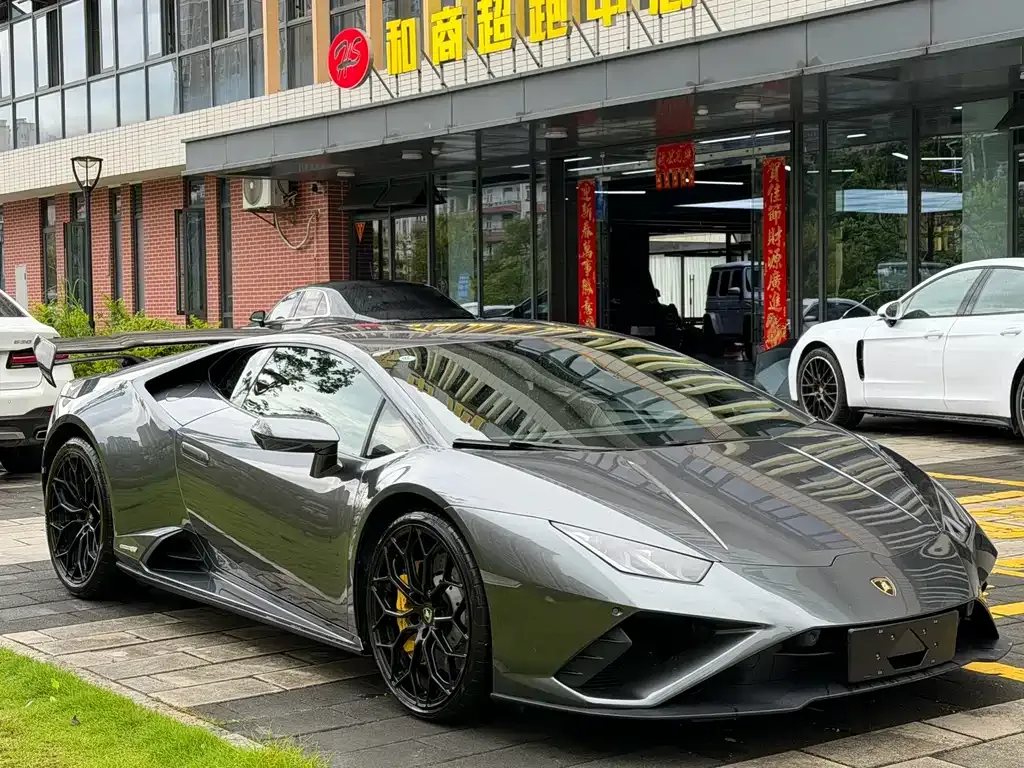 Lamborghini Huracan — фото 5