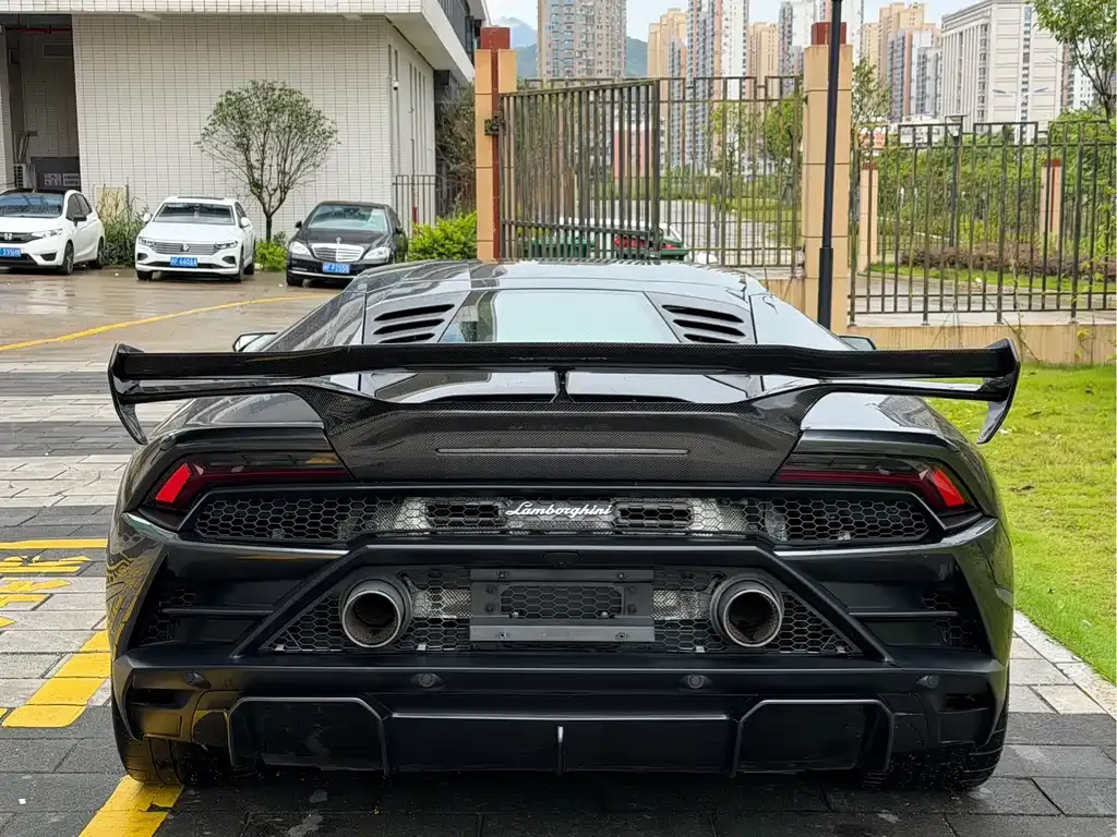Lamborghini Huracan — фото 6