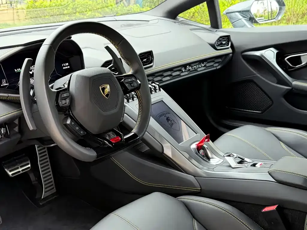 Lamborghini Huracan — фото 2