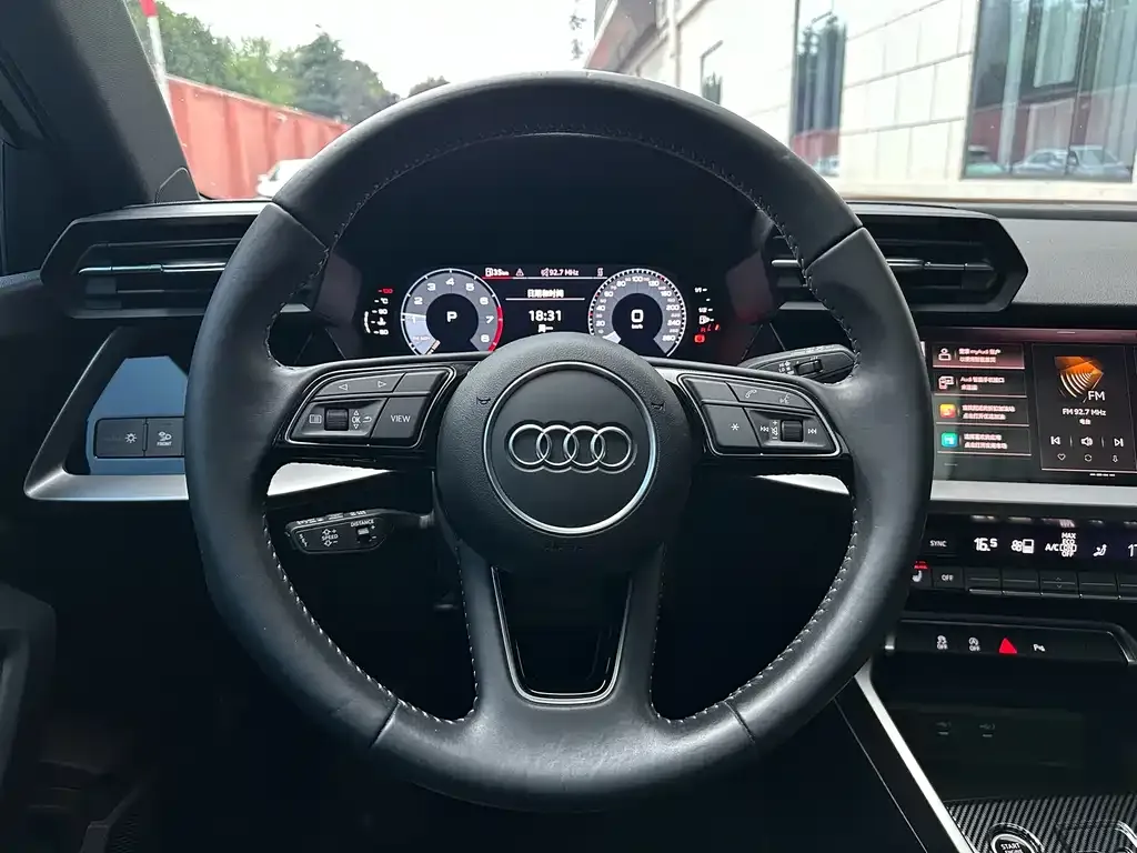 Audi A3 — фото 10