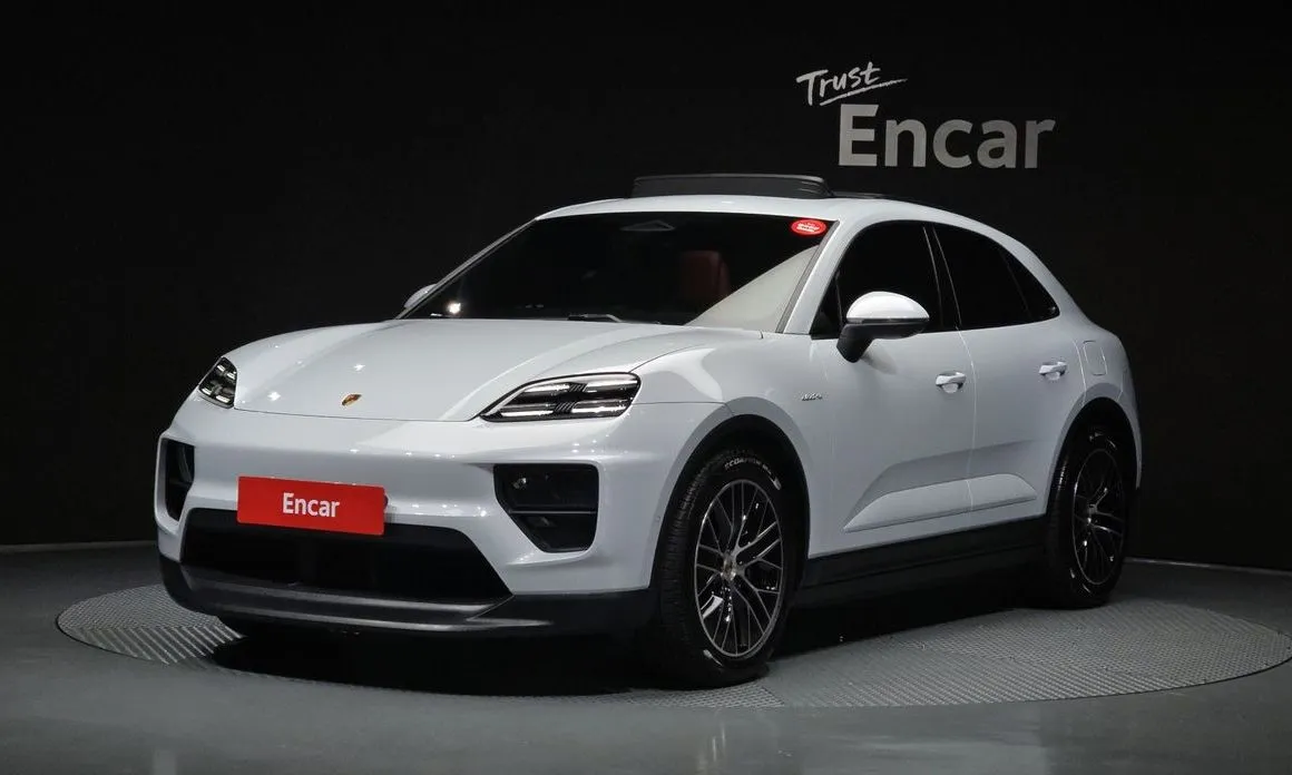 Porsche Macan — фото 1