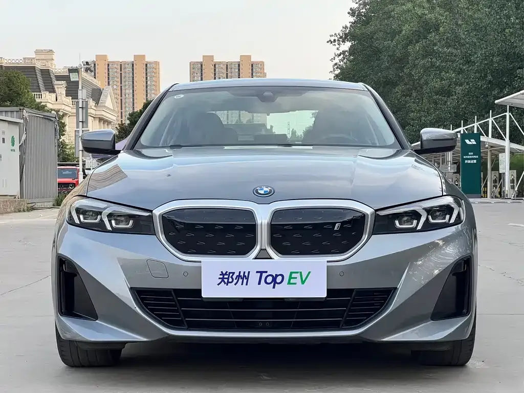 BMW i3 — фото 3