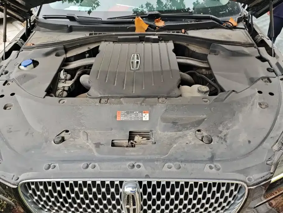 Lincoln Aviator — фото 10