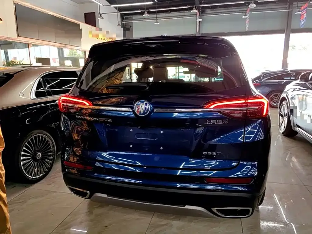 Buick Envision Plus — фото 10