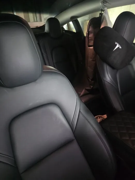 Tesla Model 3 — фото 1