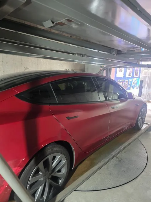 Tesla Model 3 — фото 2