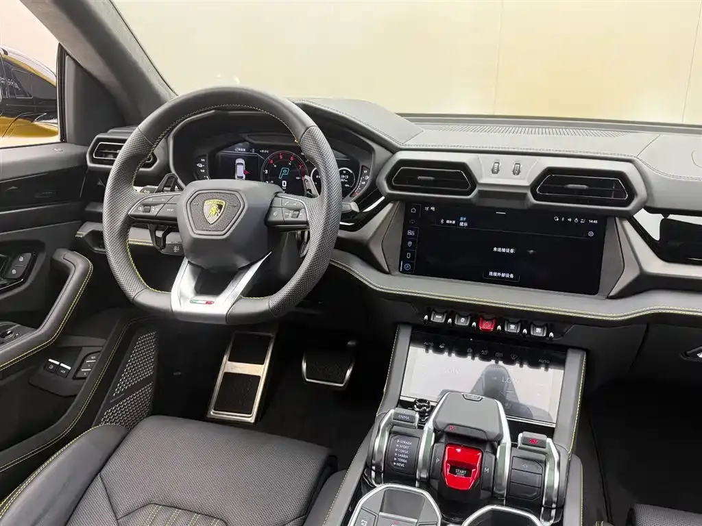Lamborghini Urus SE — фото 10